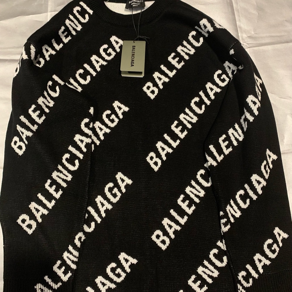 Balenciaga Unisex Sweater